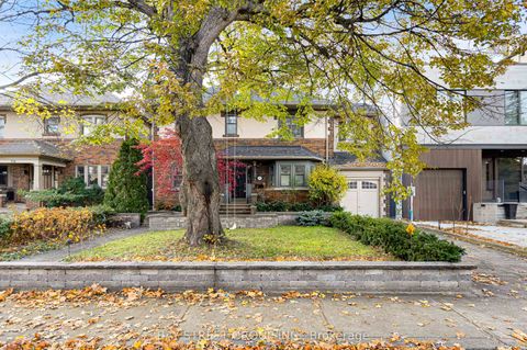 136 Humbercrest Boulevard Toronto ON M6S 4L3