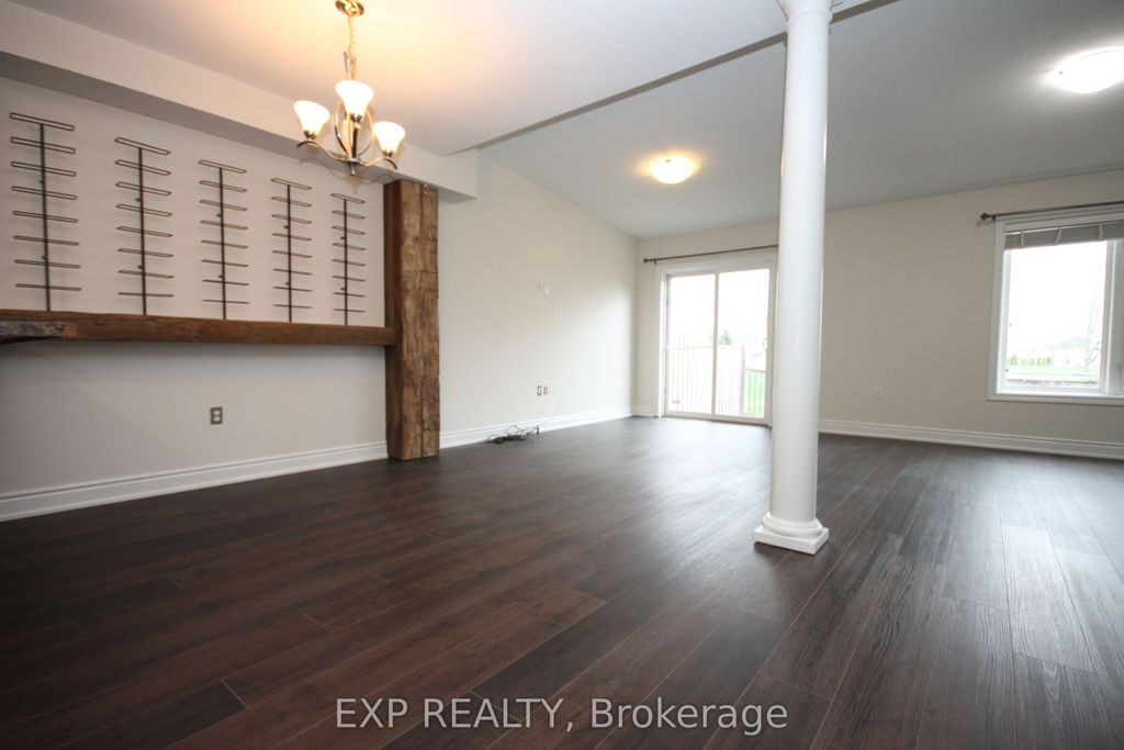 Photo of 22 Geranium Avenue N, Hamilton, ON L0R 1P0 (MLS # X13043990)