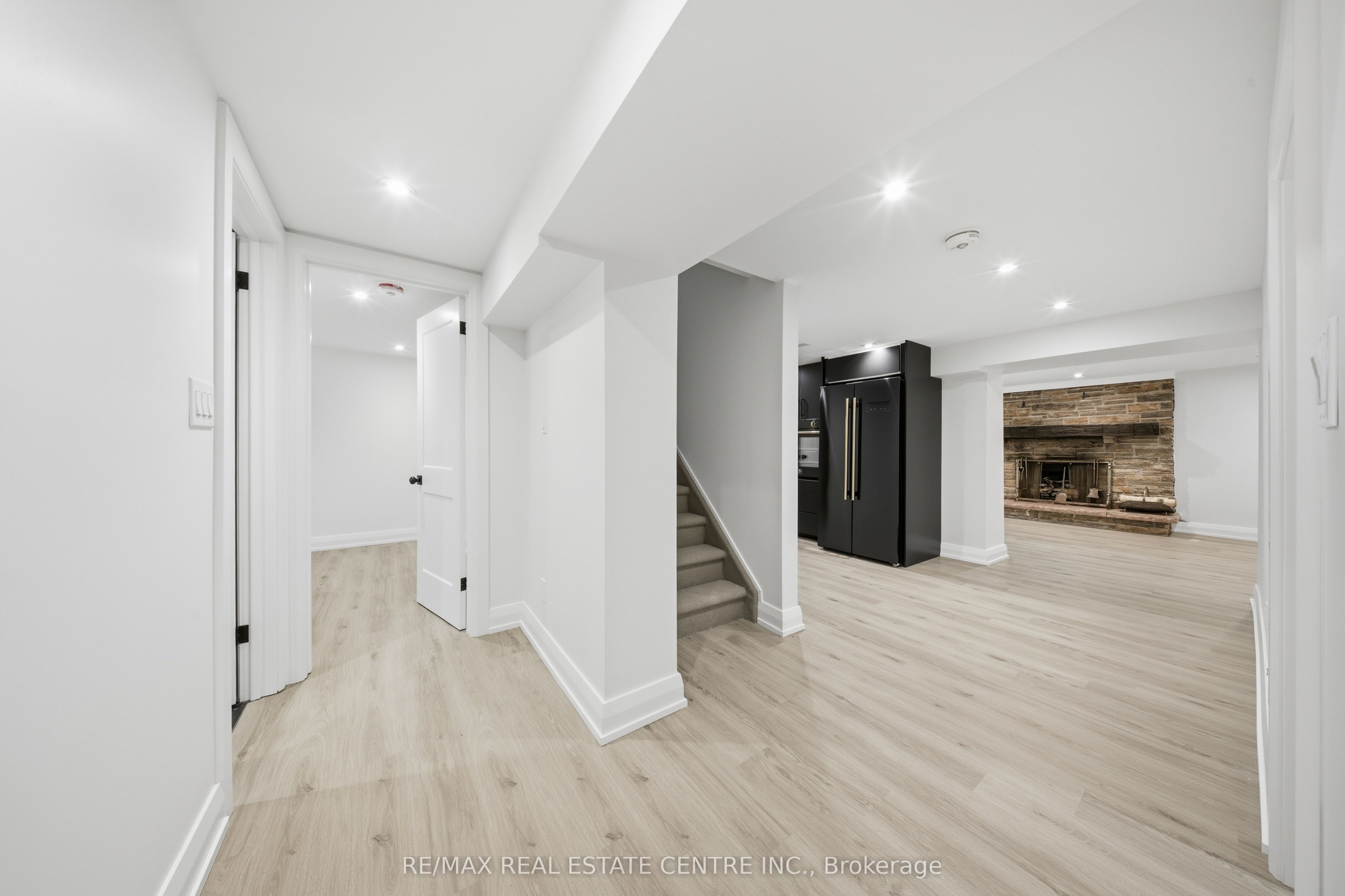 70 Beaverbrook Avenue Apt B (lower)