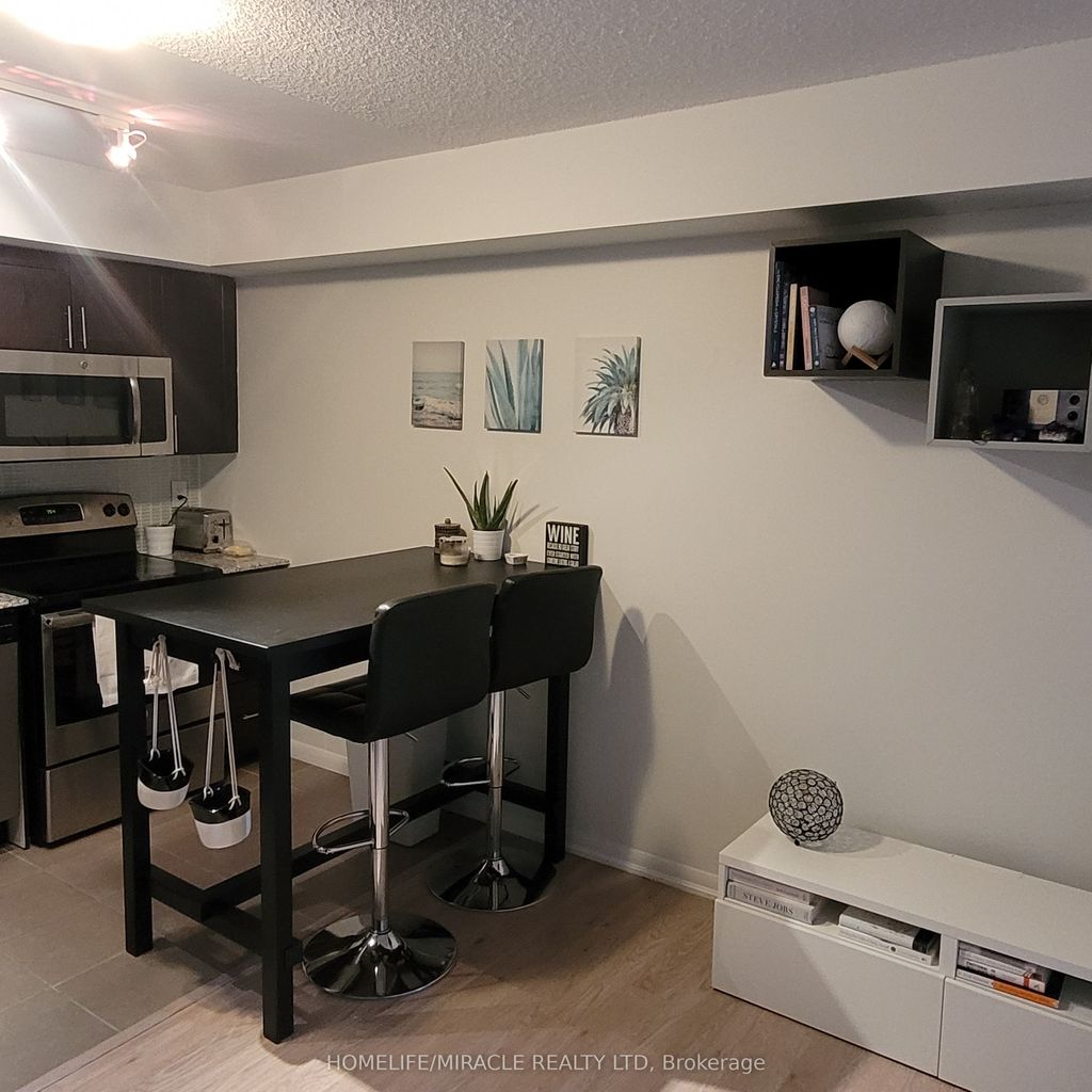 Photo of 830 Lawrence Avenue W #529, Toronto, ON M6A 0A2 (MLS # W12234173)