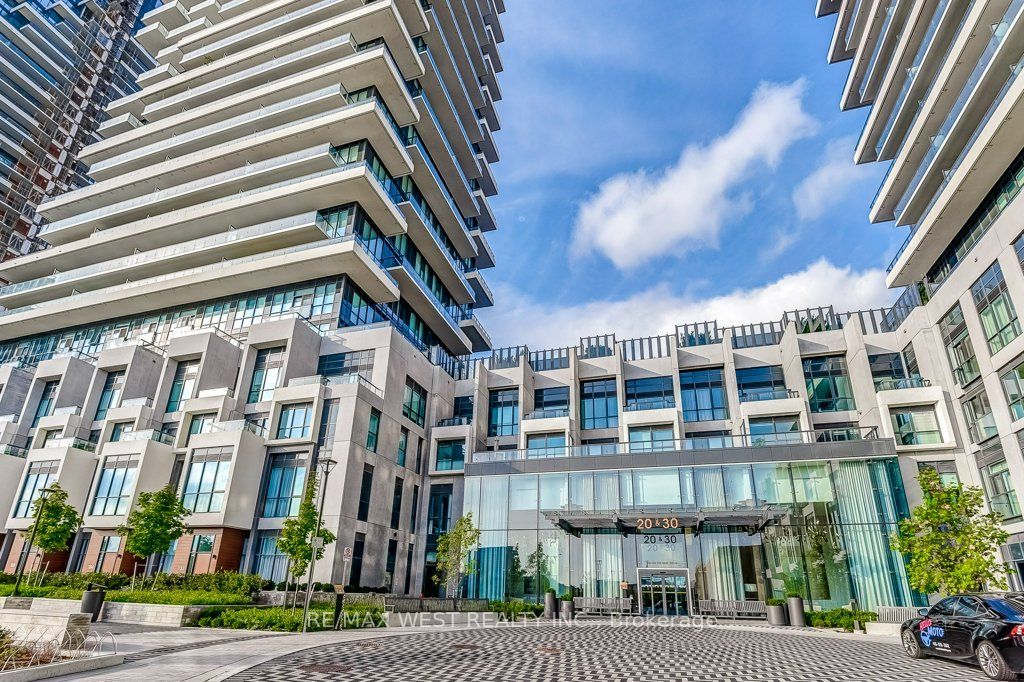 Photo of 20 Inn On The Park Drive #543, Toronto, ON M3C 0P8 (MLS # C12952620)