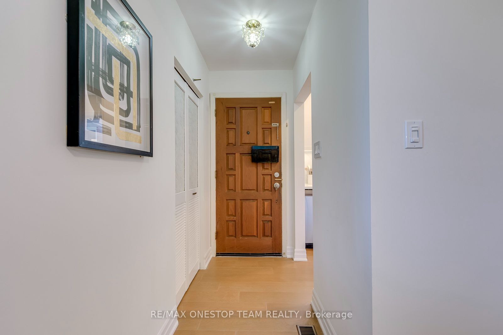 1514 Swanage Crescent