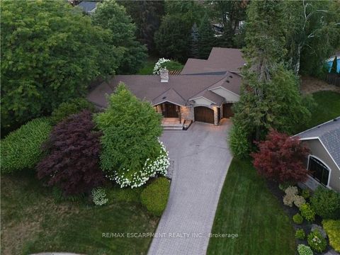 4071 Melba Place Burlington ON L7L 2C5