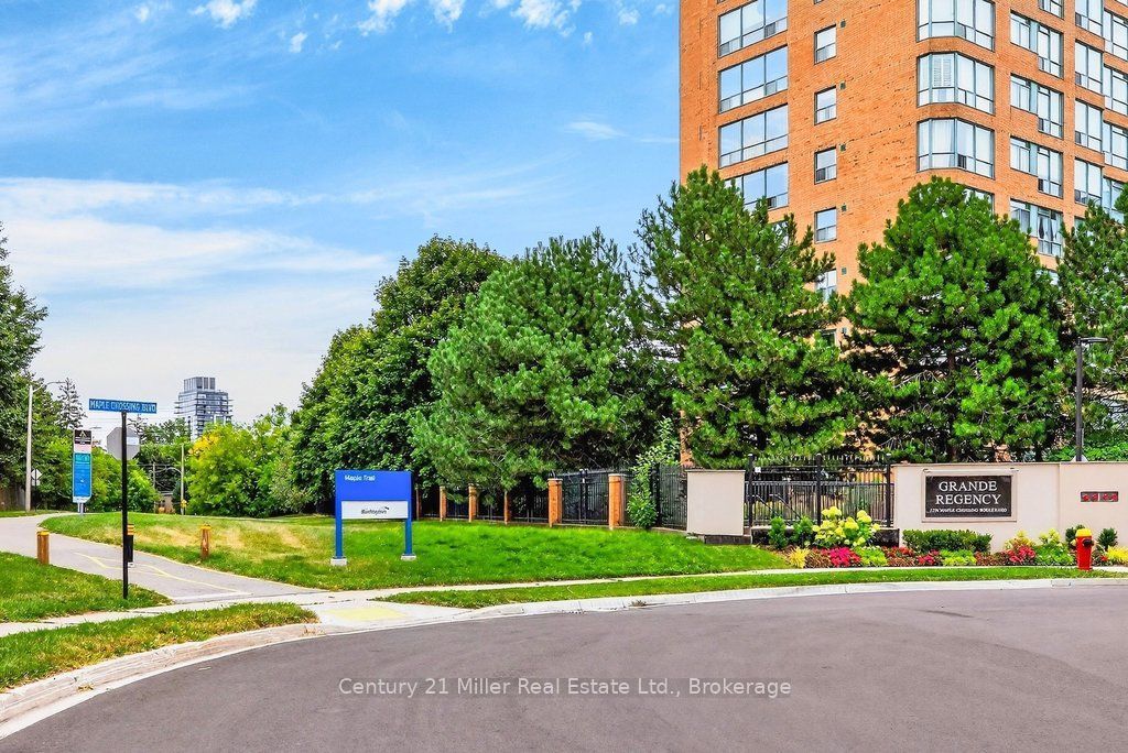 Photo of 1276 Maple Crossing Boulevard #1605, Burlington, ON L7S 2J9 (MLS # W12792828)