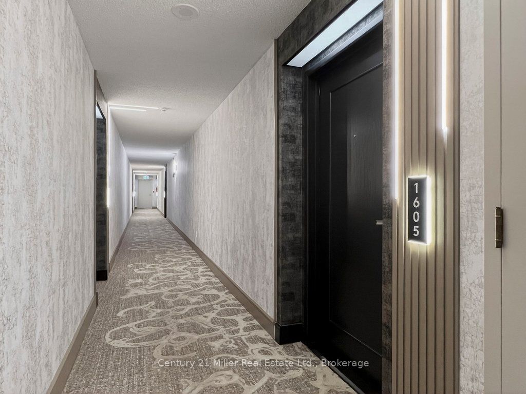 1276 Maple Crossing Boulevard 1605