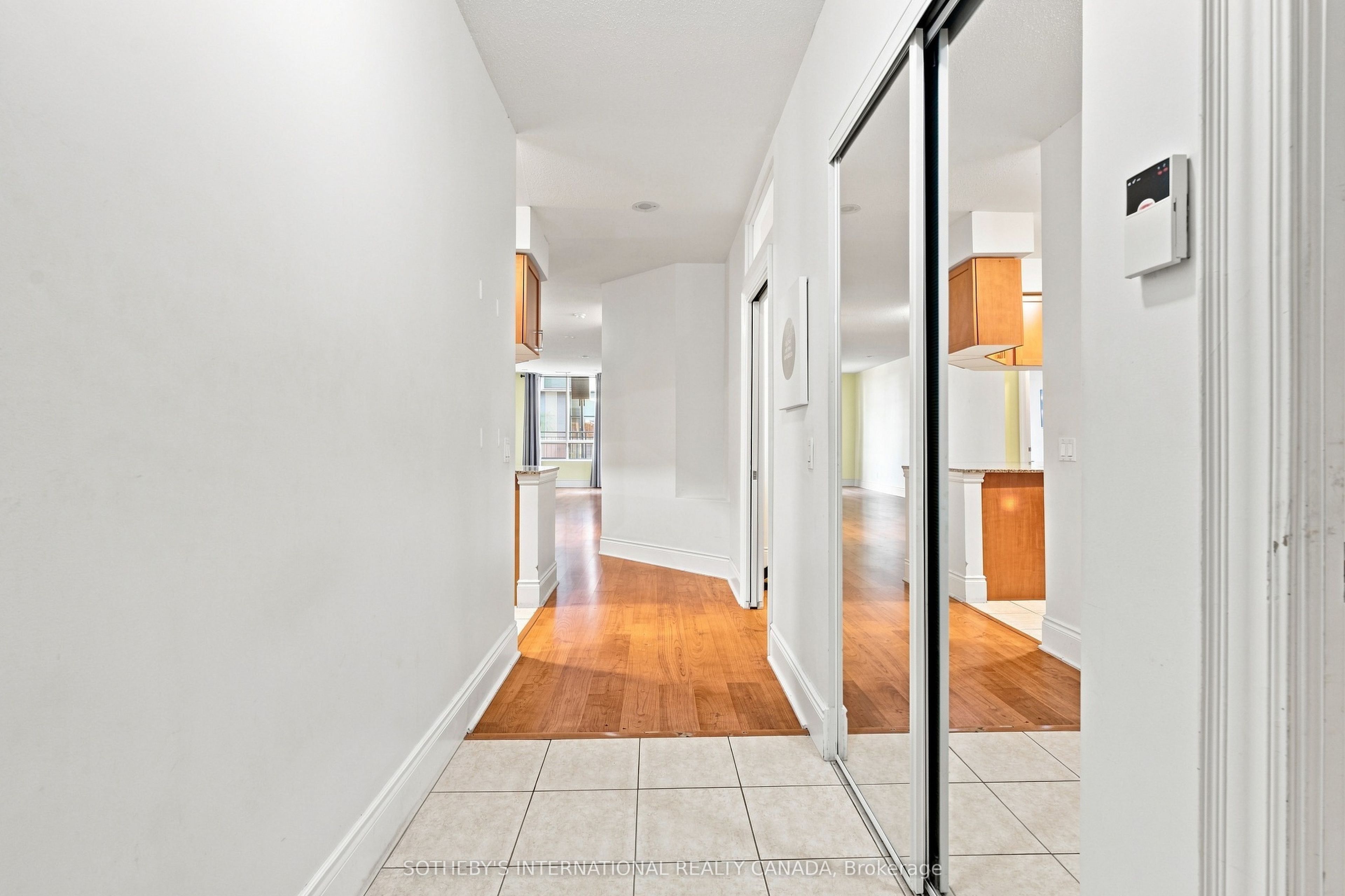 5233 Dundas Street 115
