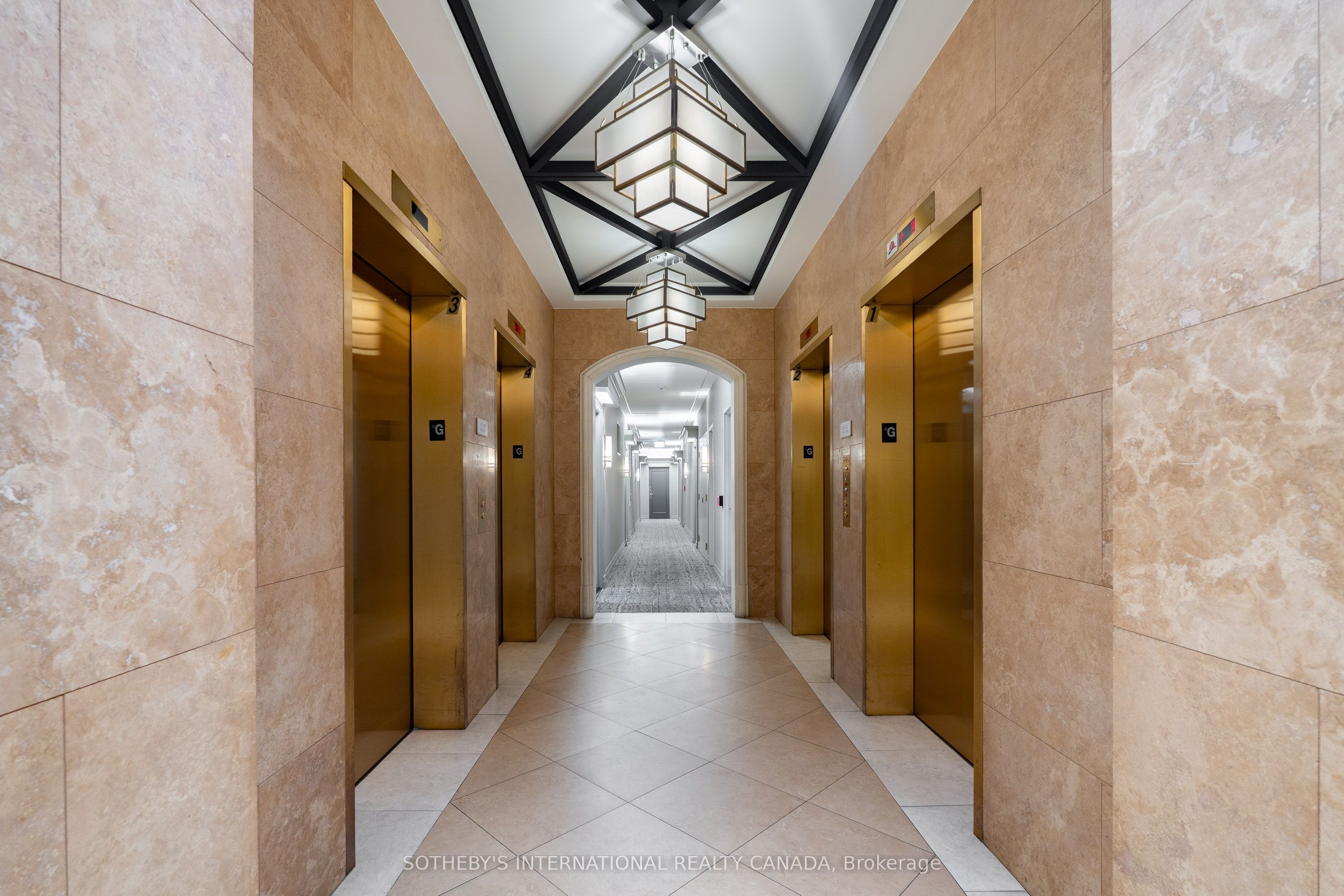 5233 Dundas Street 115