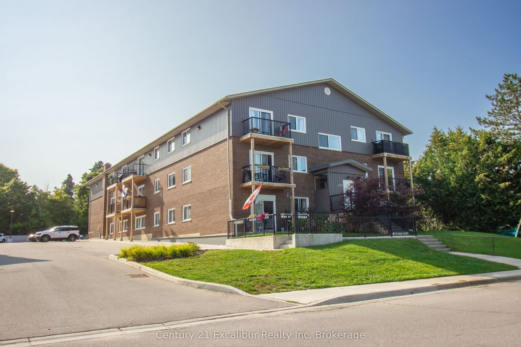 Photo of 320 Queen Street E #9, Centre Wellington, ON N1M 1T4 (MLS # X12457008)