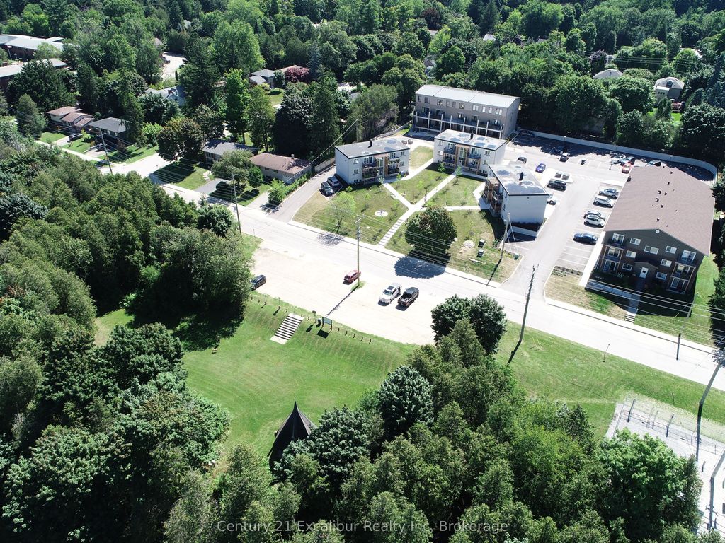 Photo of 320 Queen Street E #9, Centre Wellington, ON N1M 1T4 (MLS # X12457008)