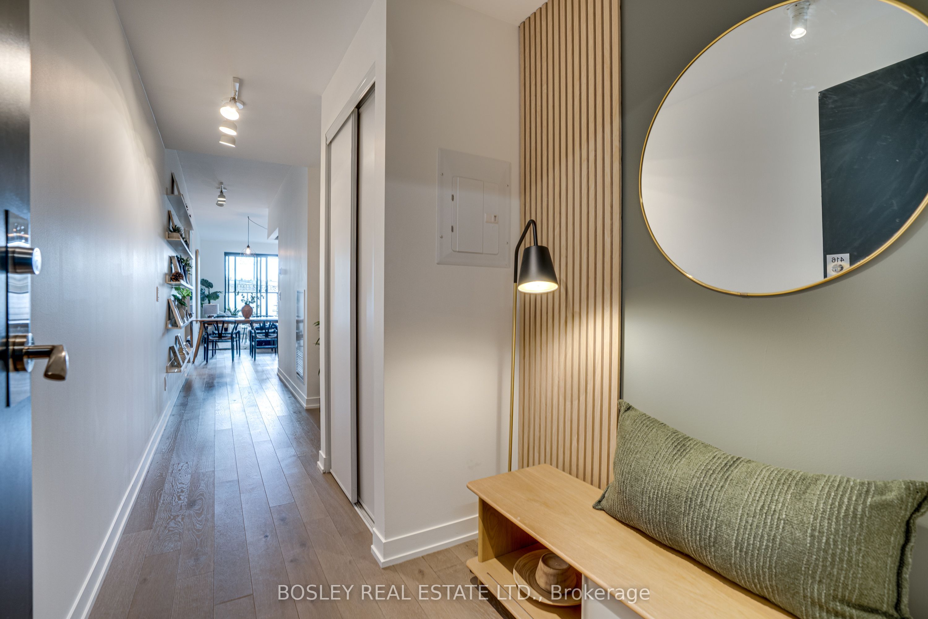 530 Indian Grove 416