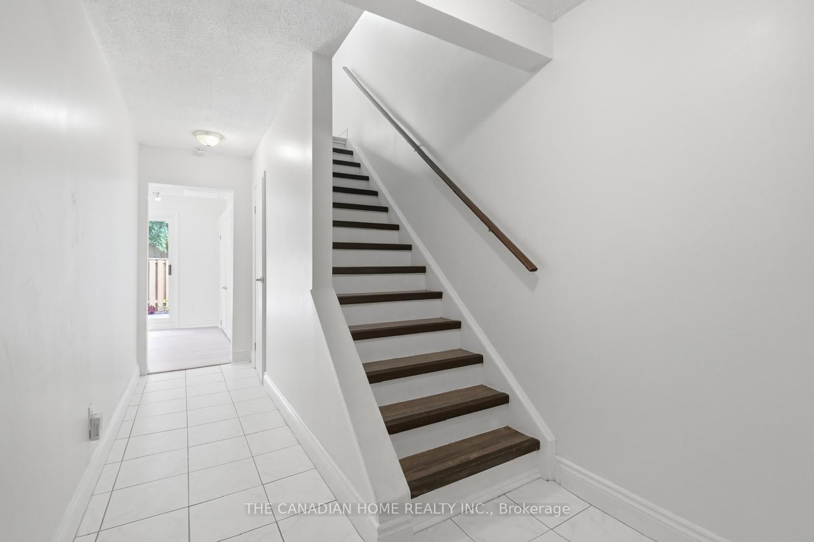 985 Limeridge Road 25