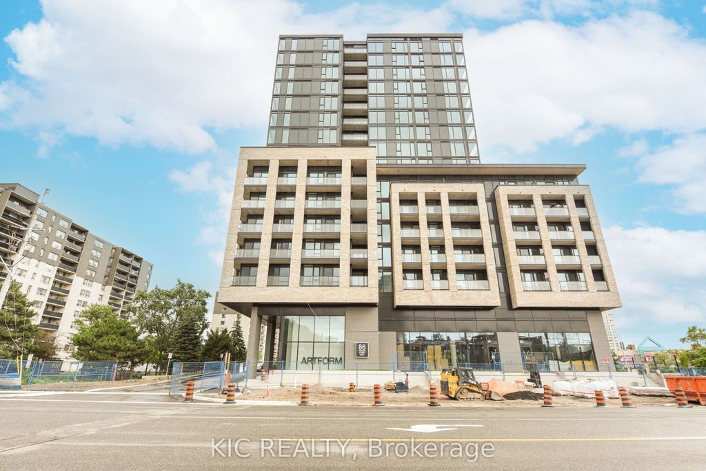 Photo of 86 Dundas St. Street E #323, Mississauga, ON L5A 0B1 (MLS # W13017670)