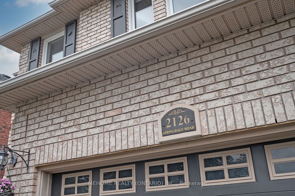 Photo of 2126 Springdale Road, Oakville, ON L6M 4C6 (MLS # W12411554)