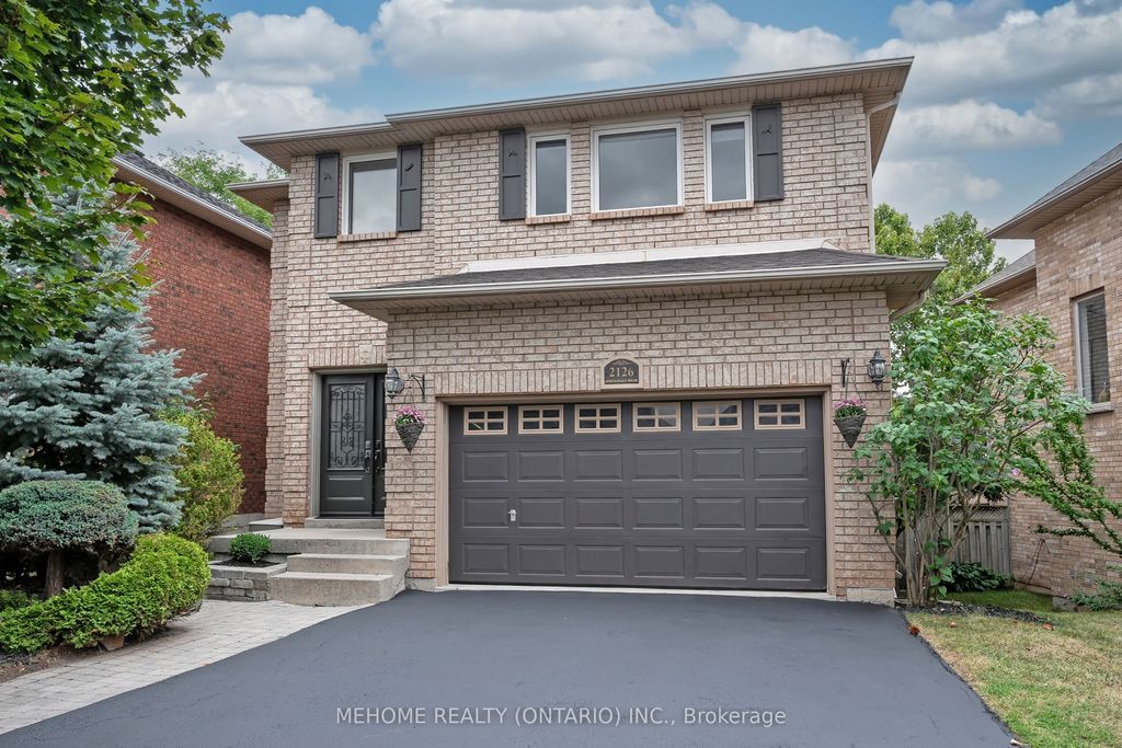 Photo of 2126 Springdale Road, Oakville, ON L6M 4C6 (MLS # W12411554)