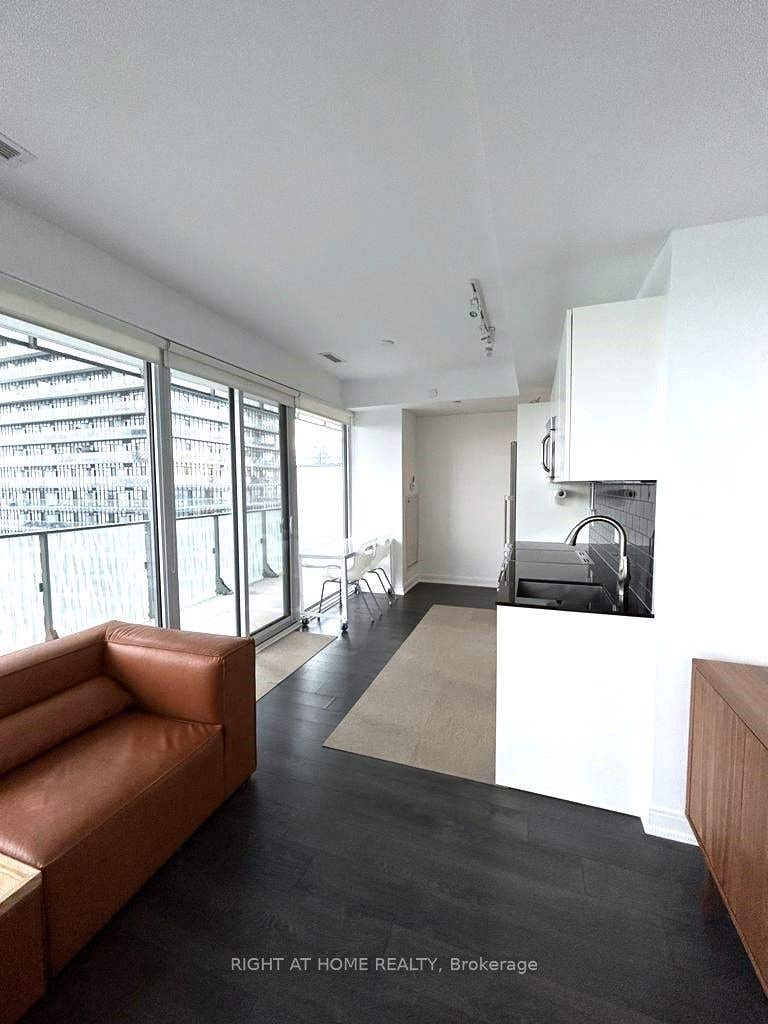 Photo of 42 Charles Street E #2802, Toronto, ON M4Y 1T4 (MLS # C13606538)