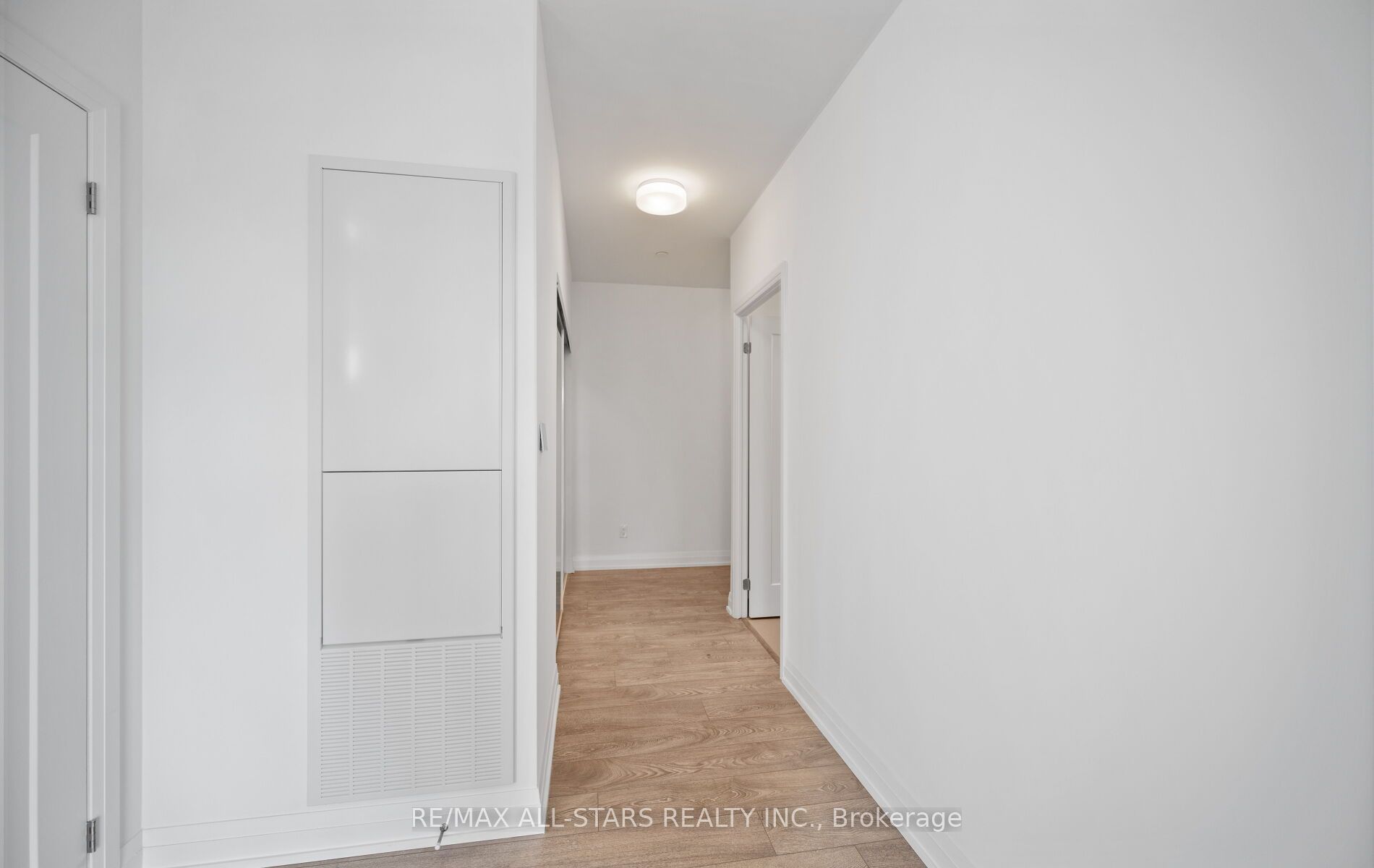 286 Main Street 315