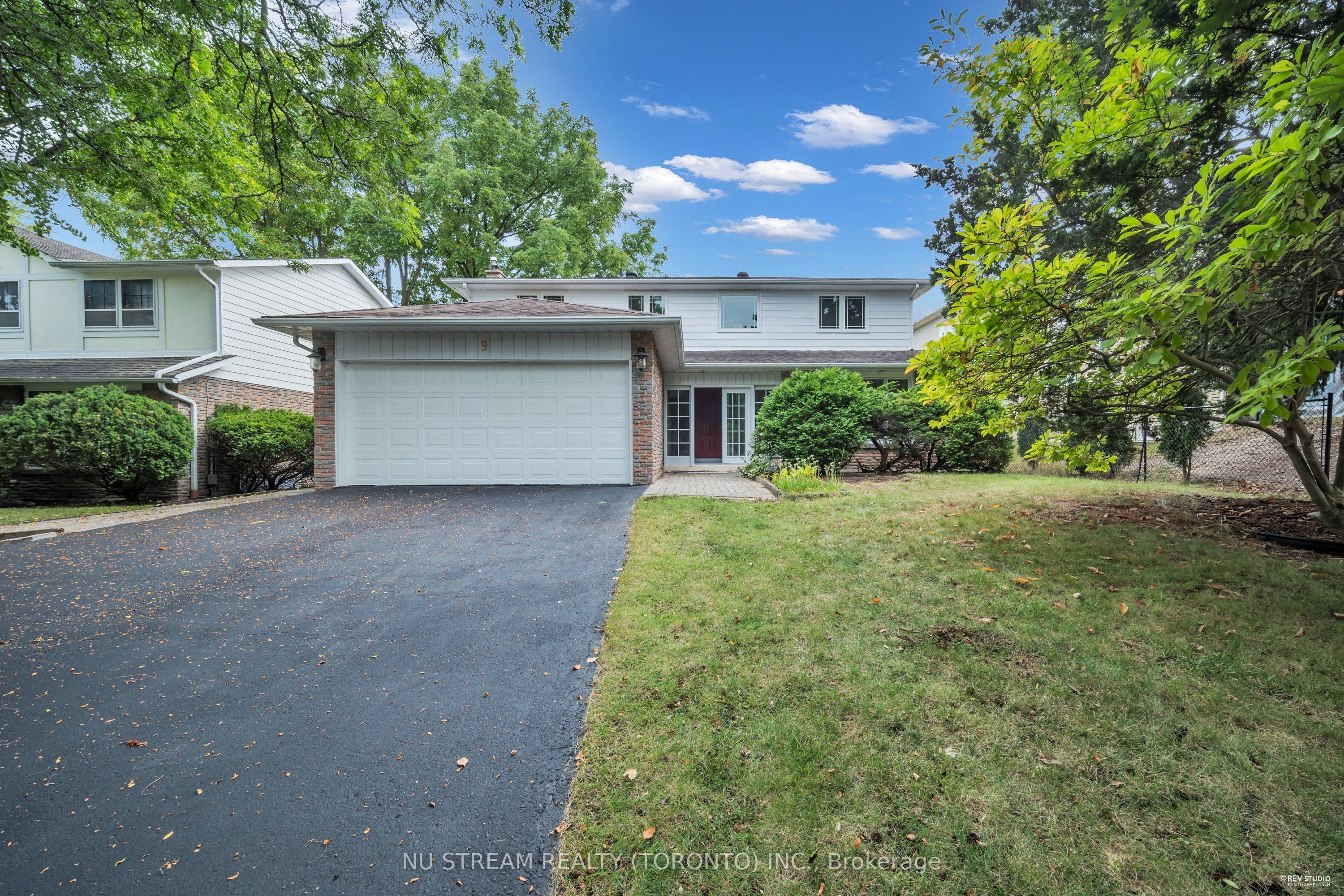 9 Liebeck Crescent