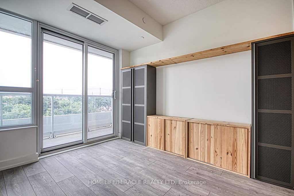 Photo of 10 Wilby Crescent #402, Toronto, ON M9N 1E6 (MLS # W13614176)