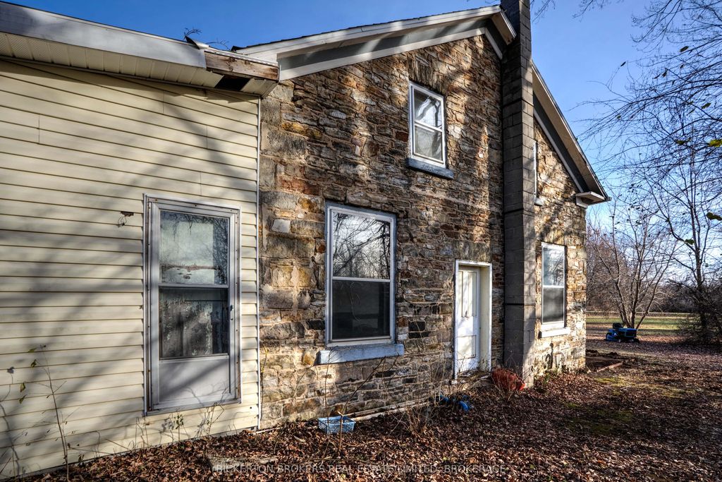 Photo of 646 Cty Rd 2 Road, Front of Leeds &amp; Seeleys Bay, ON K0E 1L0 (MLS # X12617006)