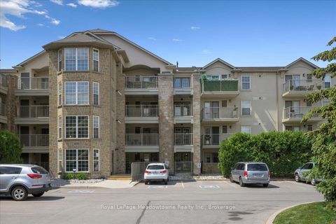 1450 Bishops Gate 105 Oakville ON L6M 4N1