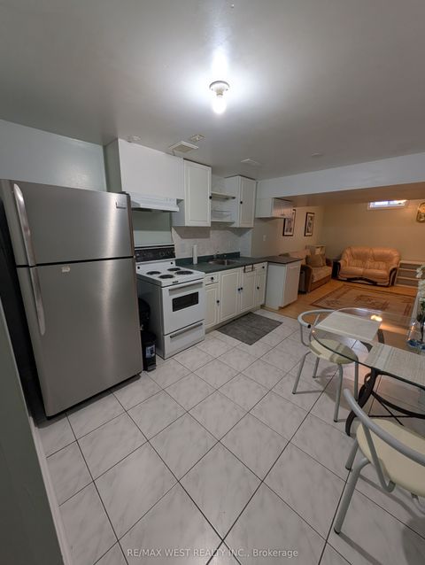 14 Thornway Avenue Vaughan ON L4J 7R8