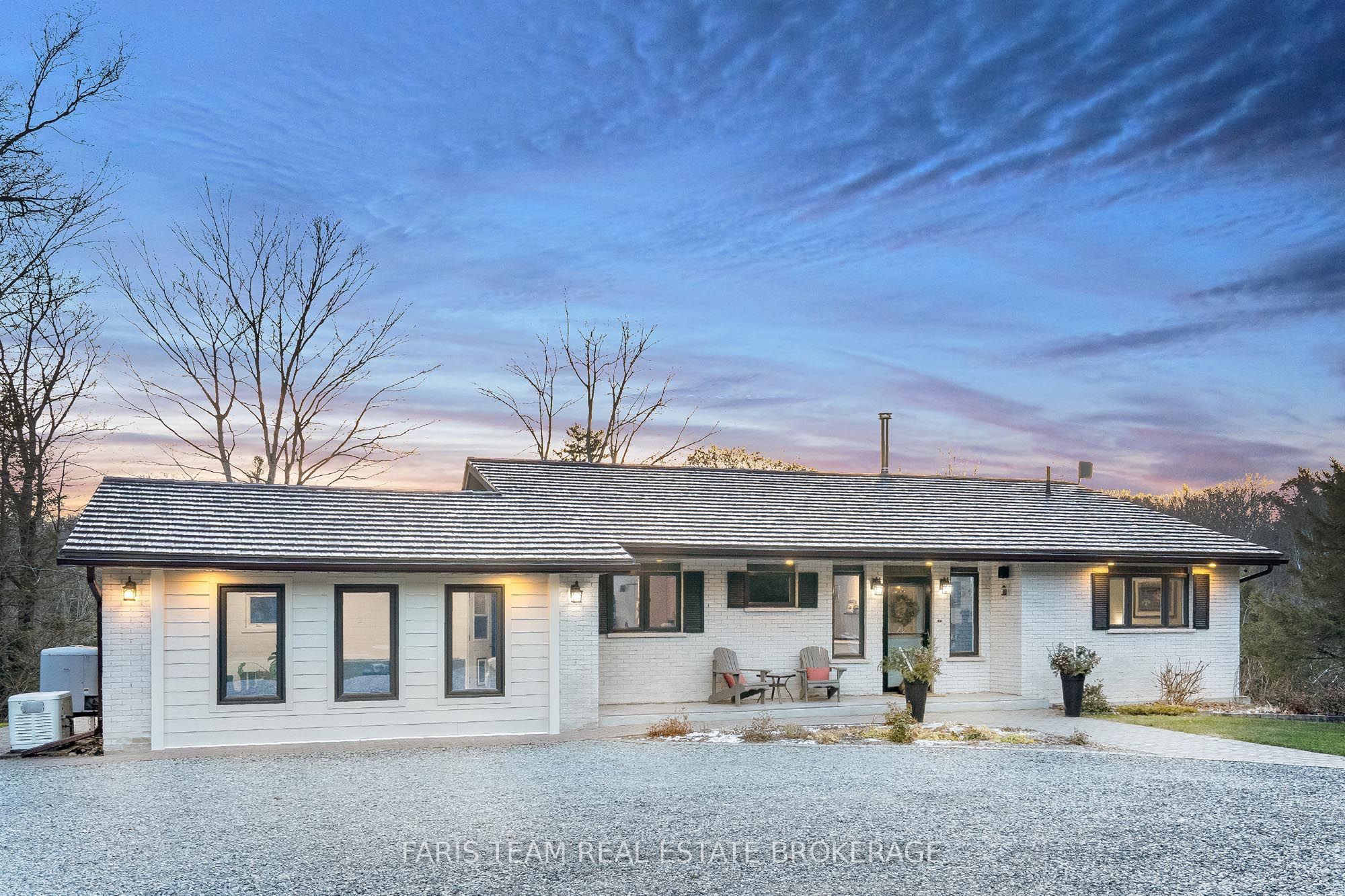 1520 Rosemount Road