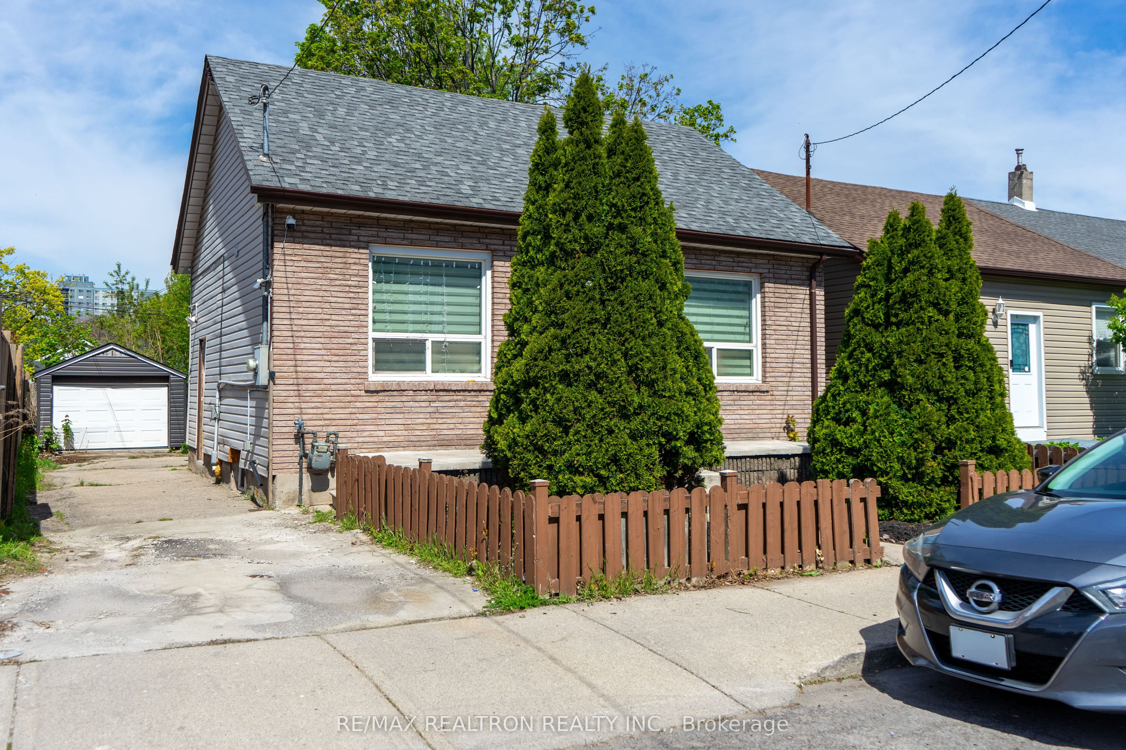 Photo 1 of 29 — 97 Emerald Street N, Hamilton, ON L8L 5K5