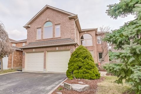 6451 Alderwood Trail Mississauga ON L5N 6W5
