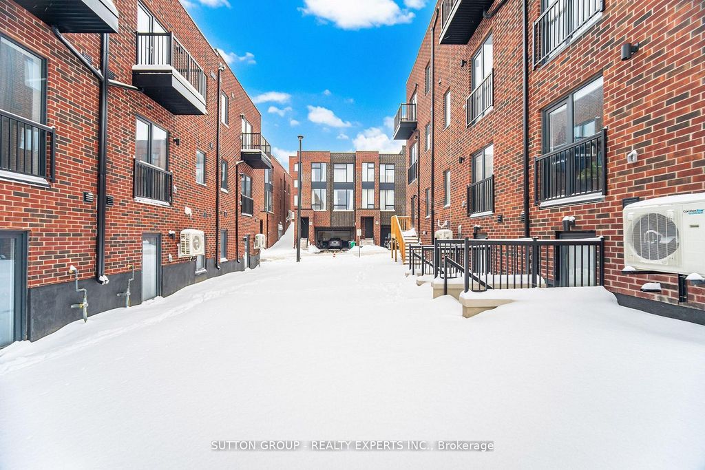 Photo of 5 Taylor Court, Caledon, ON L7E 2R7 (MLS # W12953216)