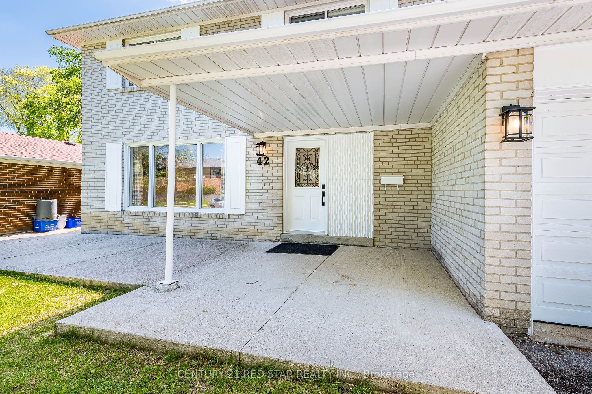 42 Broadfield Drive