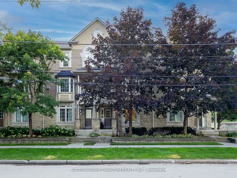 50 Rosewood Avenue Mississauga ON L5G 4W3