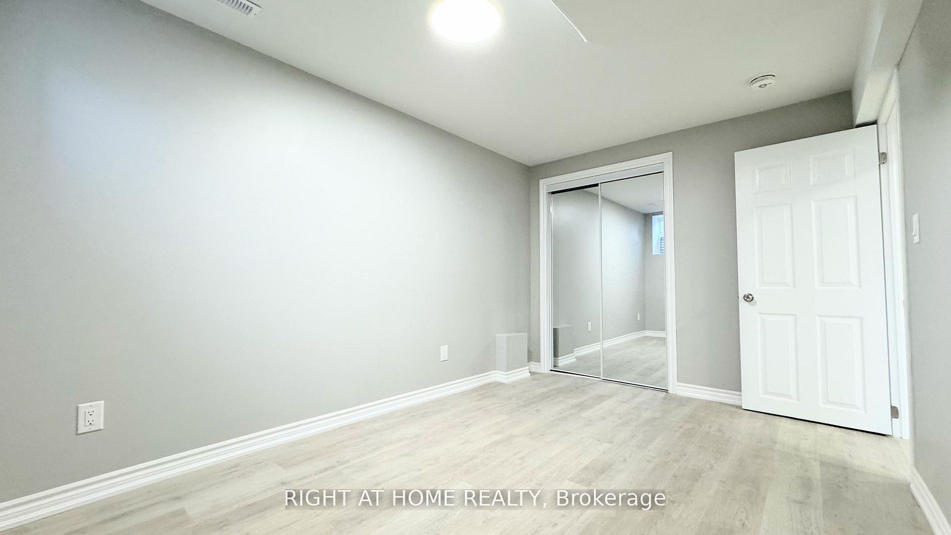 455 Clarkson Gate Basement