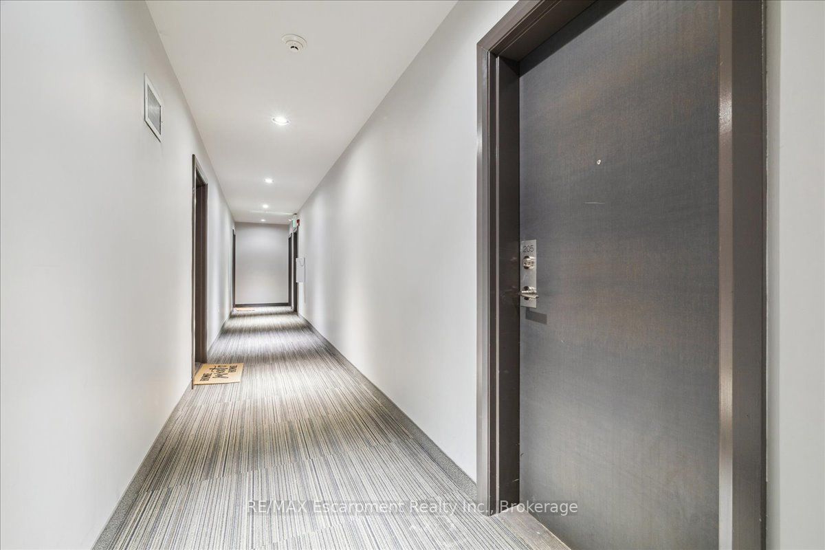 2393 Bronte Road 205