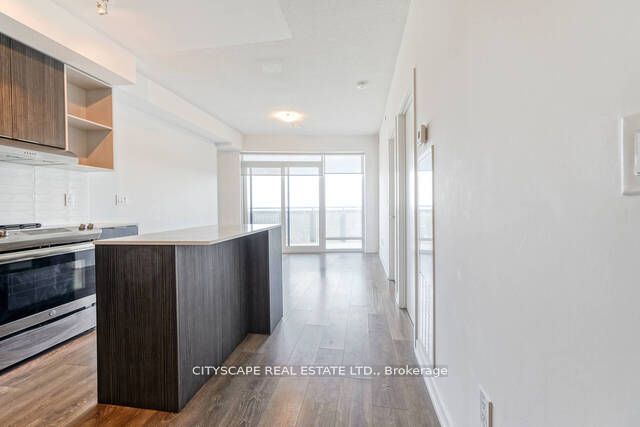 2520 Eglinton Avenue W 1507