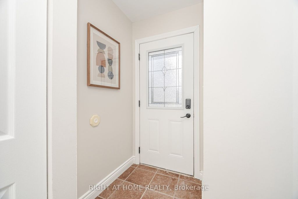 Photo of 17 White Owl Crescent, Brantford, ON N3P 1A1 (MLS # X12614690)