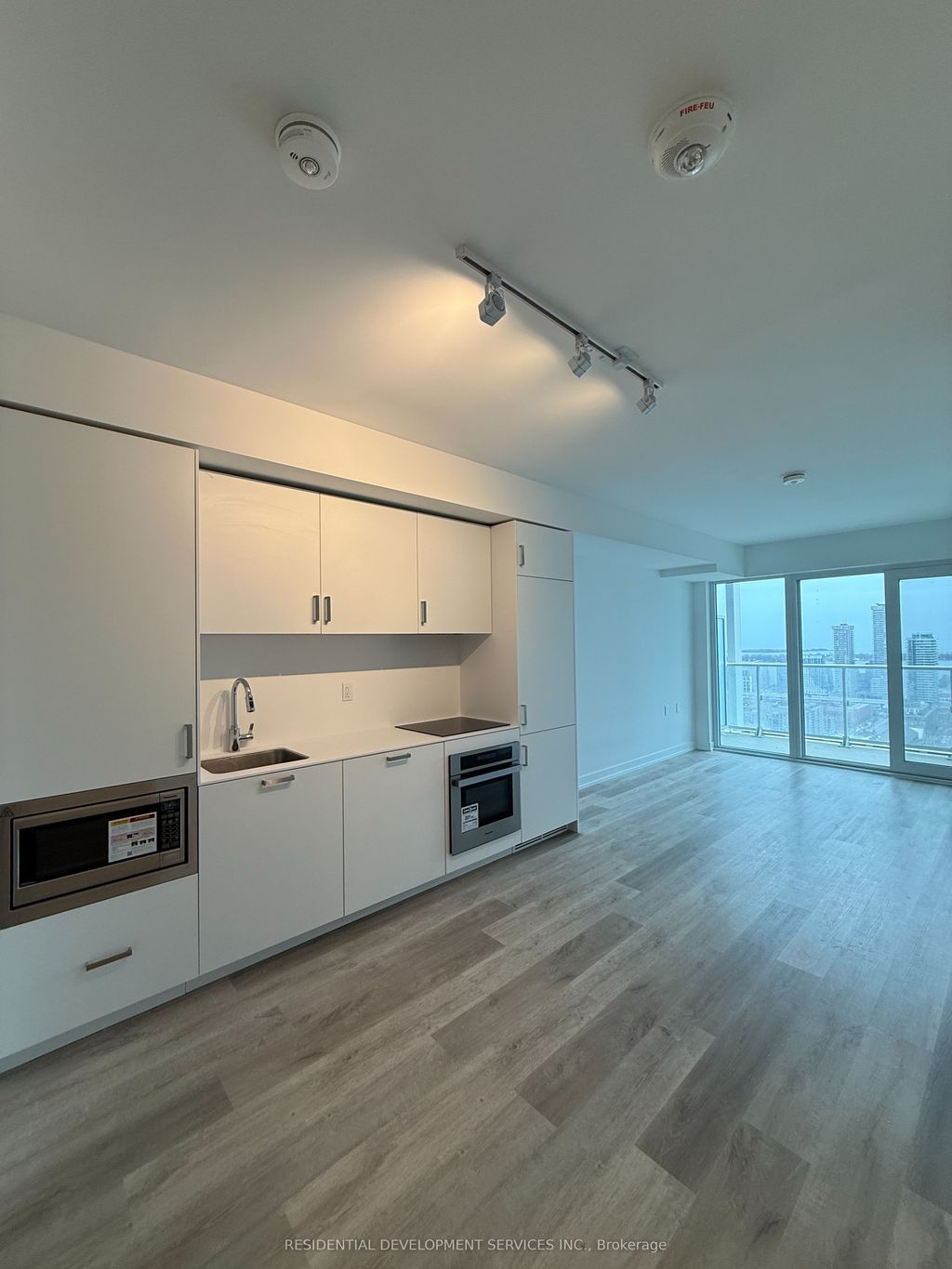 Photo of 88 Queen Street #3703, Toronto, ON M5C 0B6 (MLS # C13091186)