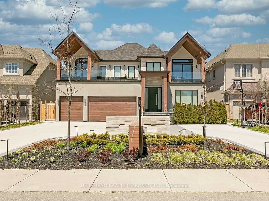 3425 Lakeshore Road W