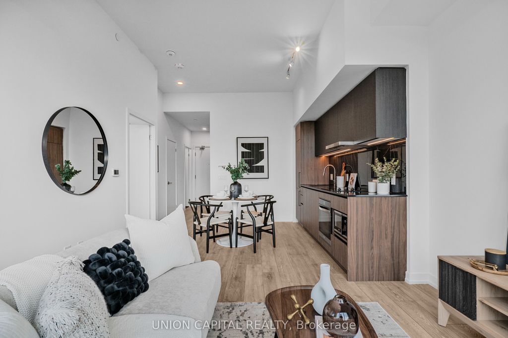 Photo of 1100 Sheppard Avenue W #121, Toronto, ON M3K 0E4 (MLS # W13063480)