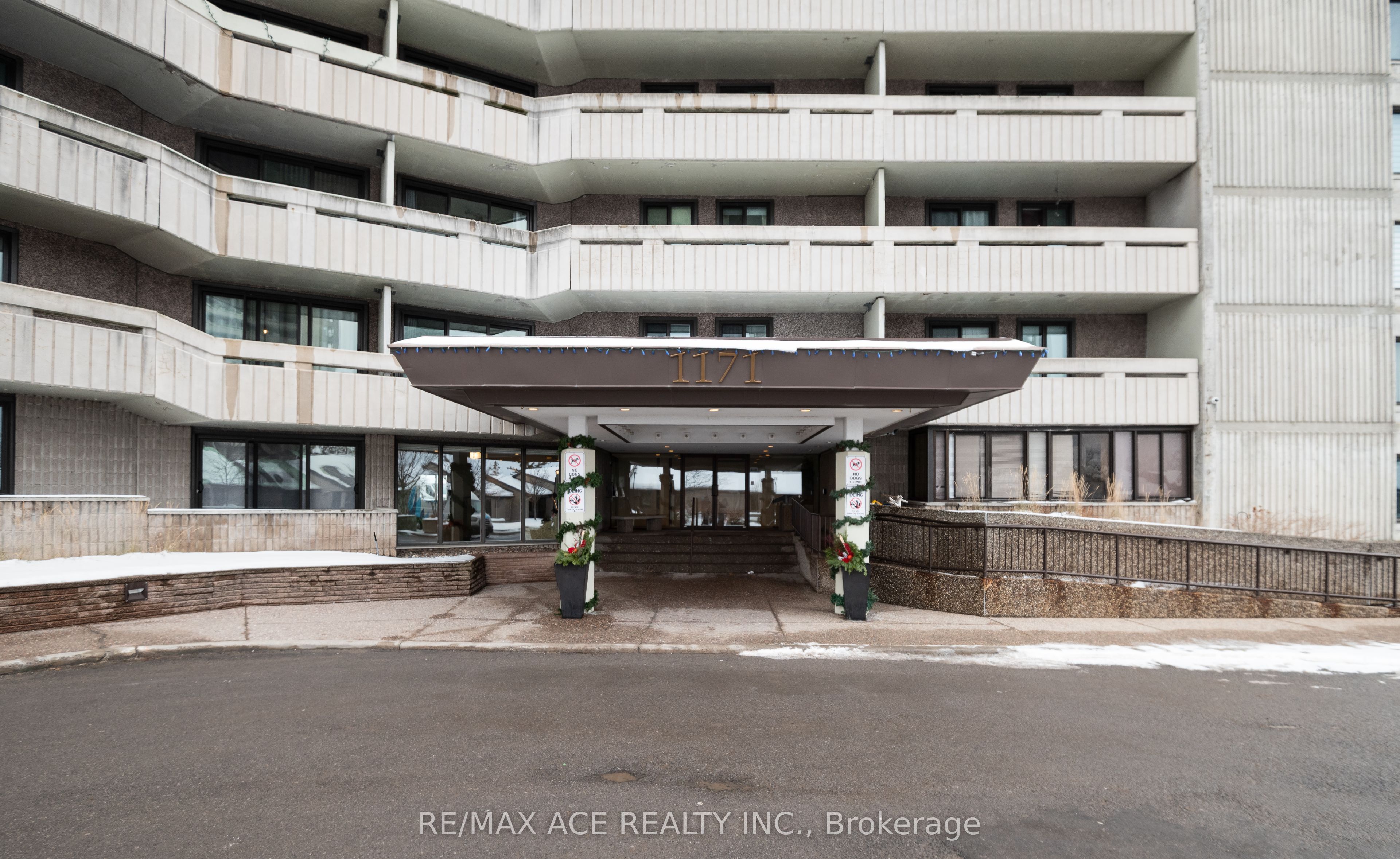 1171 Ambleside Drive 1506