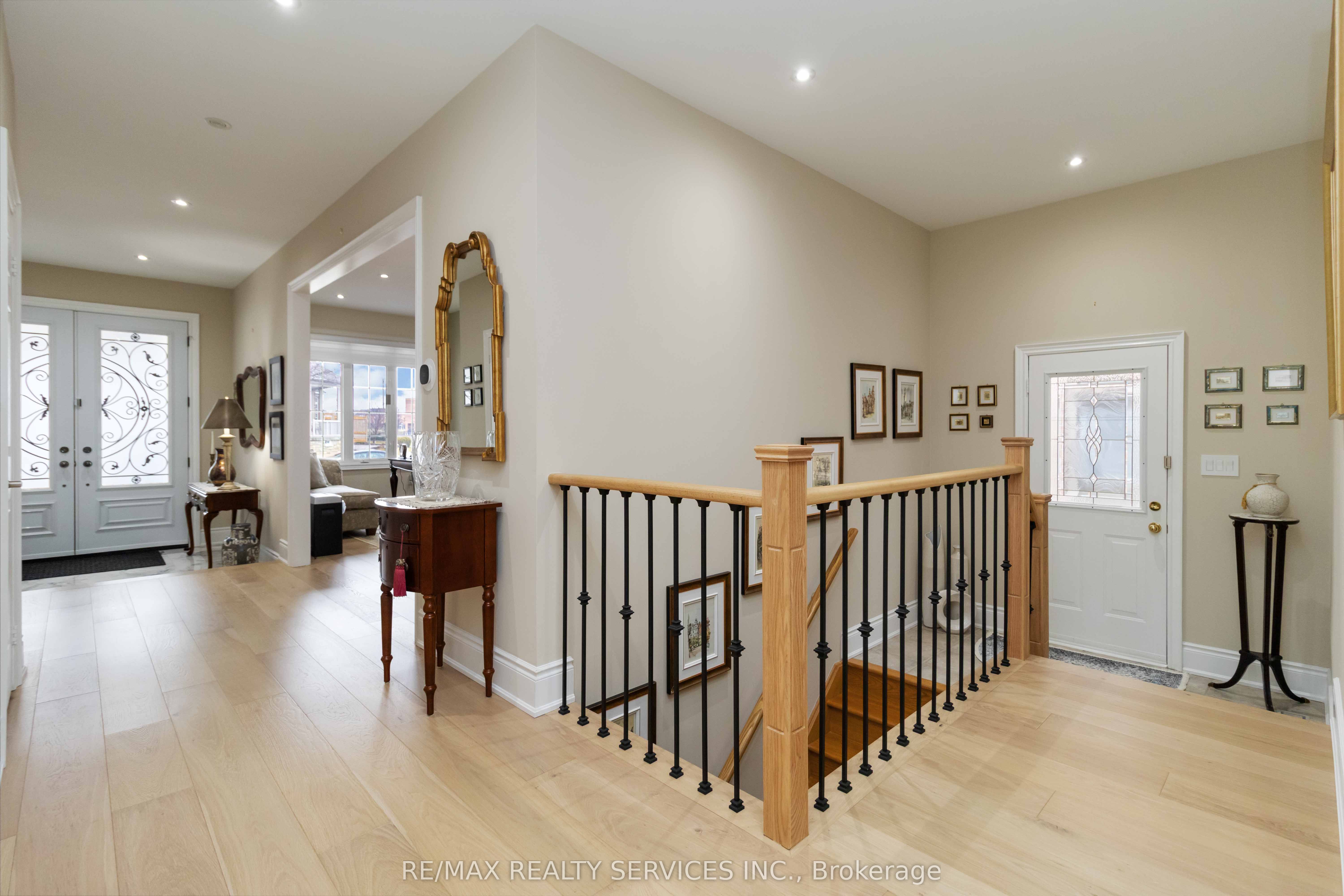 15 Valleystream Circle