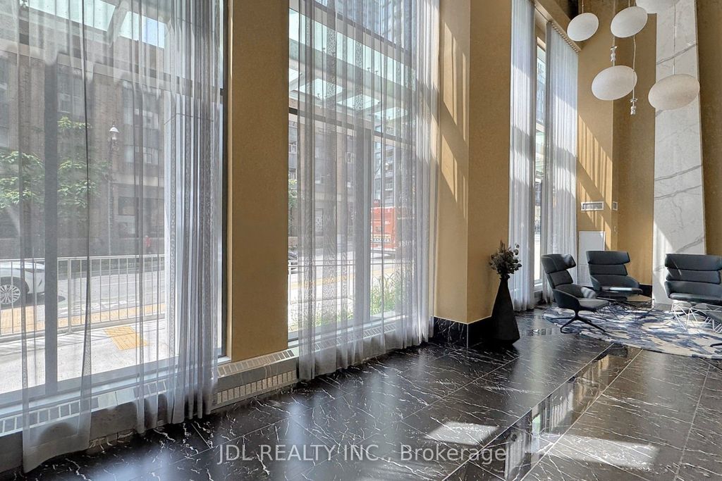 Photo of 135 Lower Sherbourne Street #2827, Toronto, ON M5A 1Y4 (MLS # C12693872)