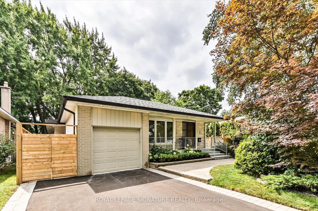 Photo of 113 Carsbrooke Road, Toronto, ON M9C 3C9 (MLS # W12434294)