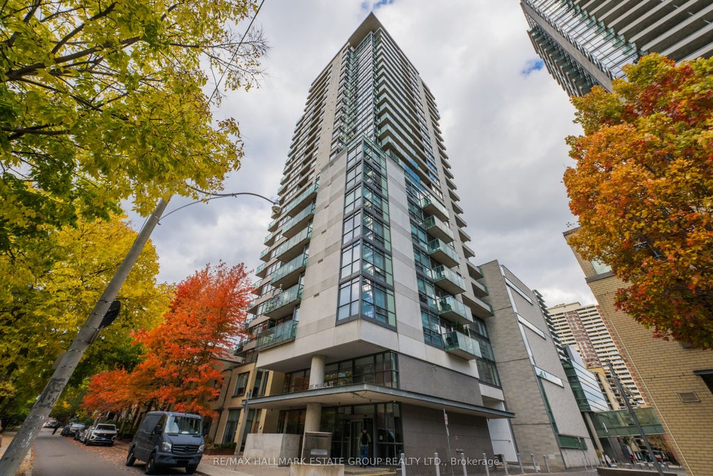 Photo of 285 Mutual Street #2201, Toronto, ON M4Y 3C5 (MLS # C14110712)