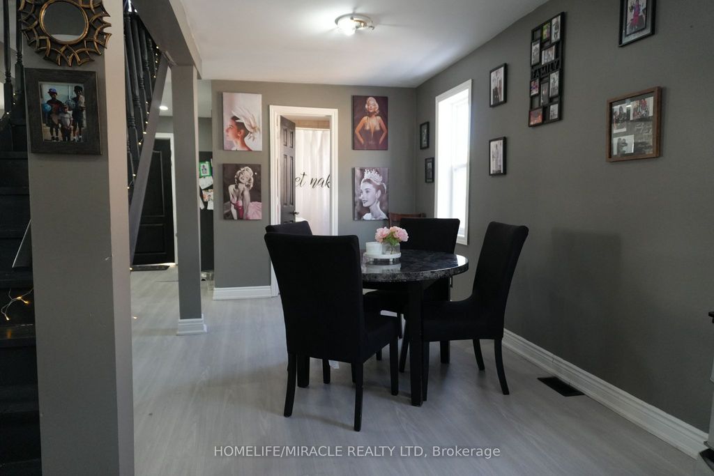 Photo of 6269 Franklin Avenue, Niagara Falls, ON L2G 4Z4 (MLS # X12868004)