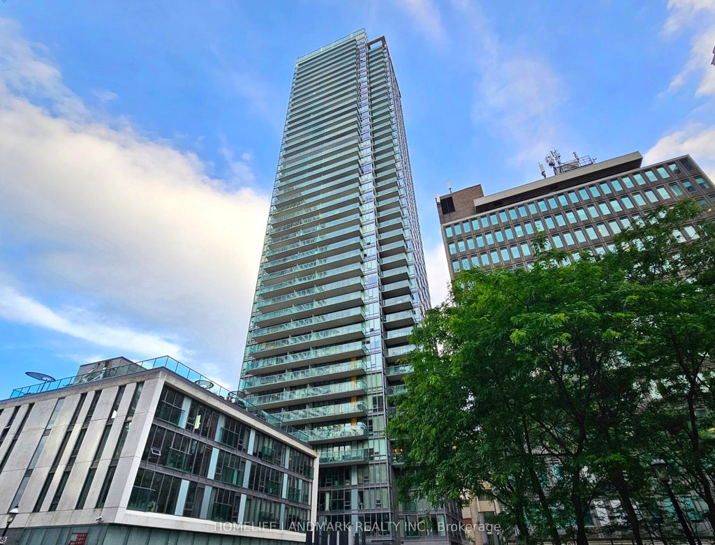 Photo of 33 Lombard Street #3301, Toronto, ON M5C 3H8 (MLS # C14105468)