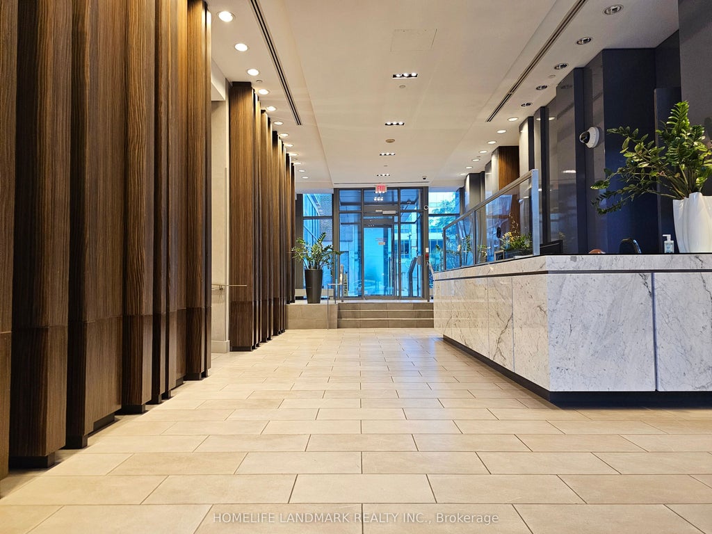 Photo of 33 Lombard Street #3301, Toronto, ON M5C 3H8 (MLS # C14105468)