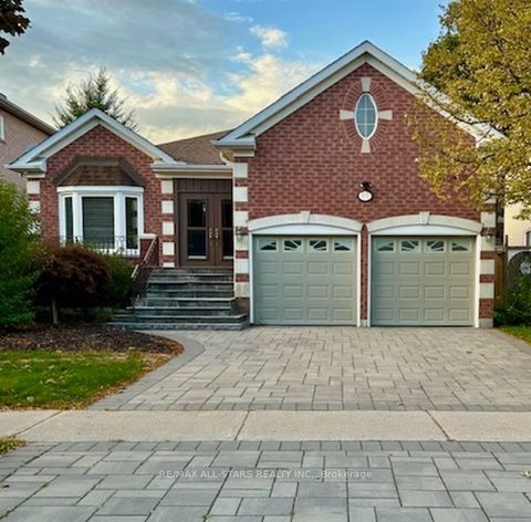 171 Shaftsbury Avenue Main Floor Richmond Hill ON L4C 0G2