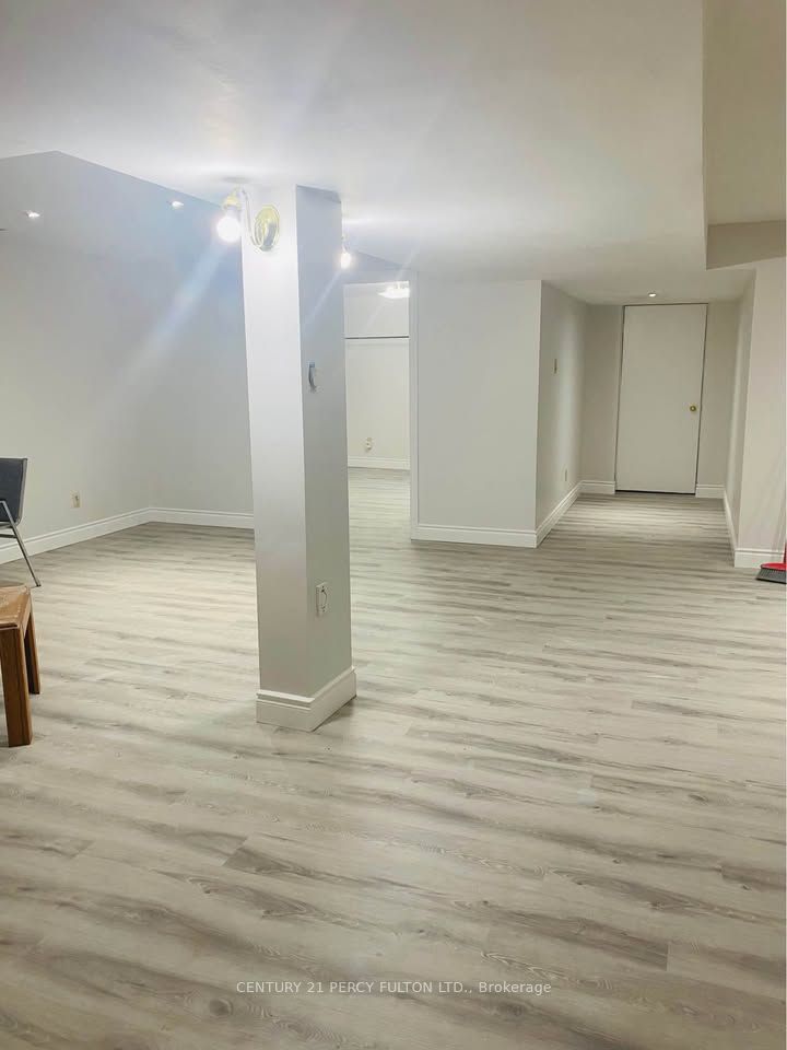 2801 Gulfstream Way