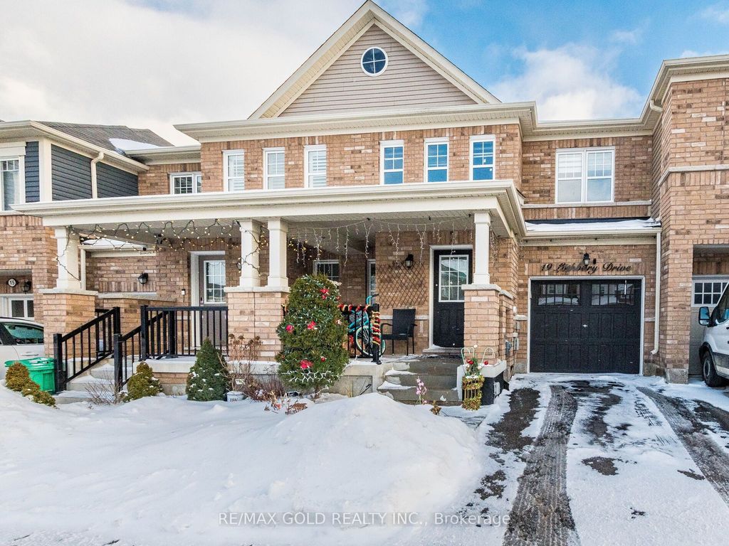 Photo of 19 Lothbury Drive, Brampton, ON L7A 4G7 (MLS # W12906160)