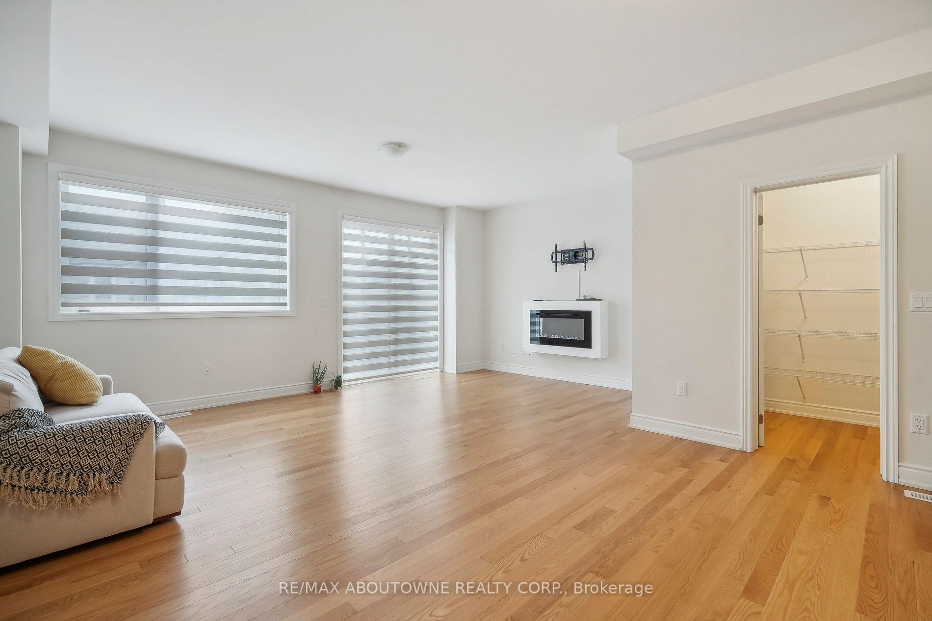10 Marvin Avenue